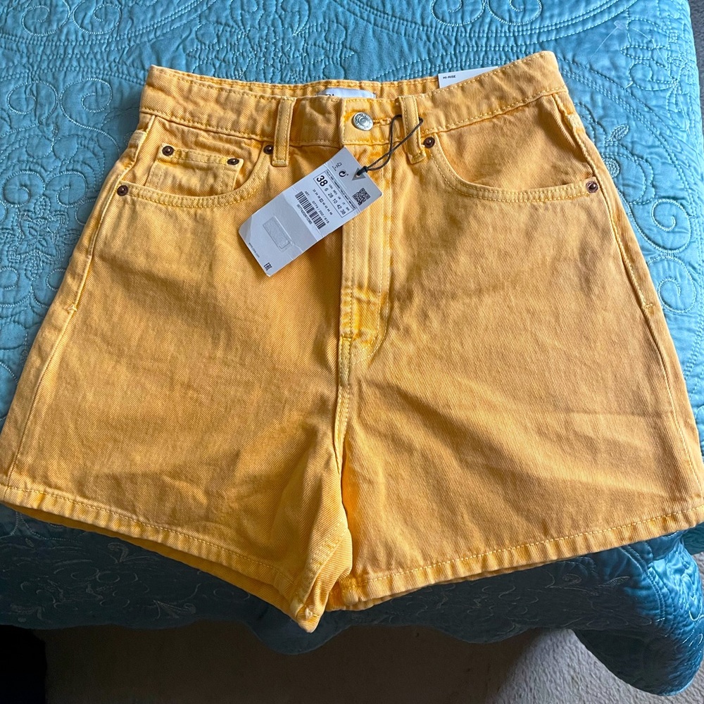 Zara Orange high waist denim shorts size 38 or 6 us